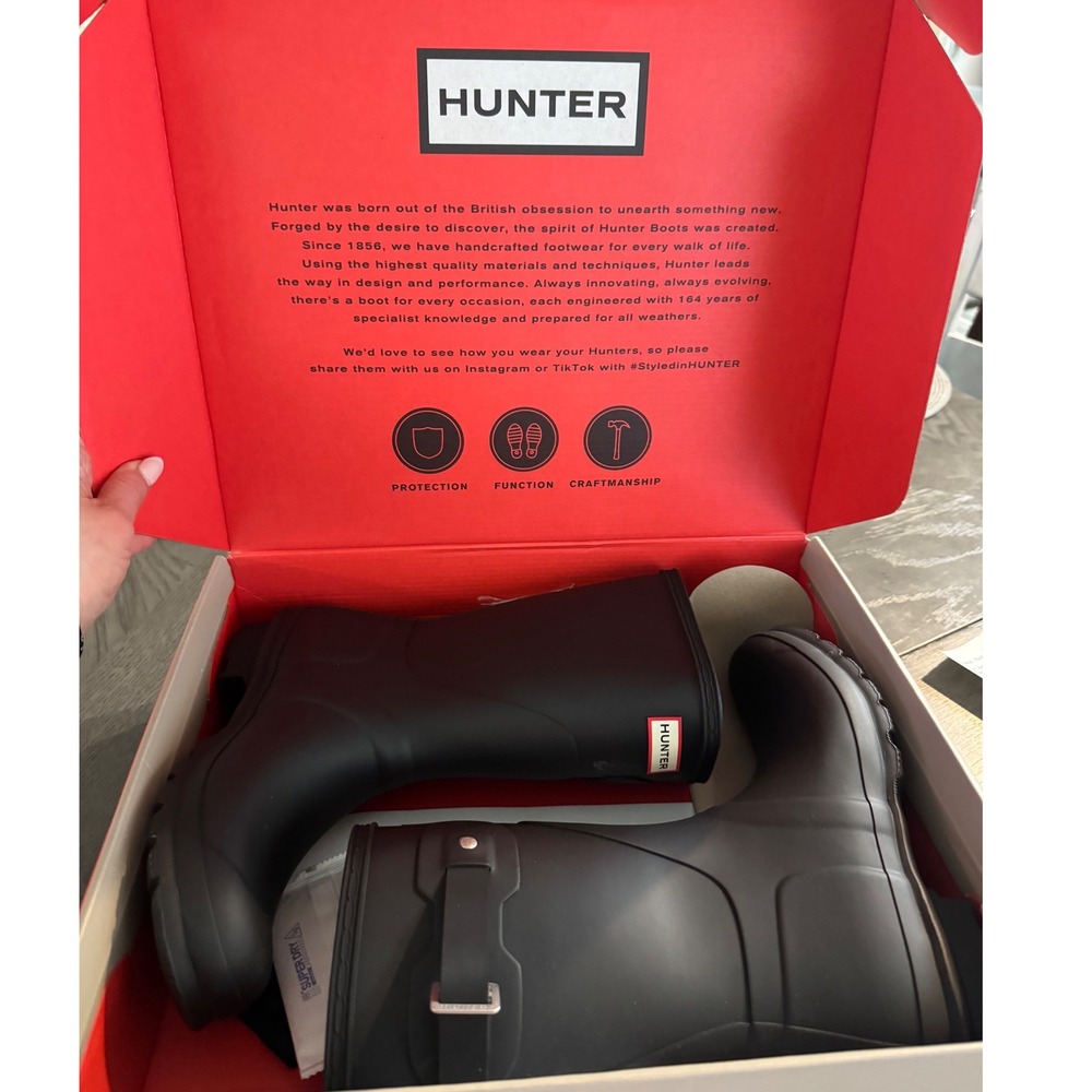 Hunter Women Original Short Rain Boots Black Matte Waterproof WFS1000RMA Size 9M - Picture 2 of 9